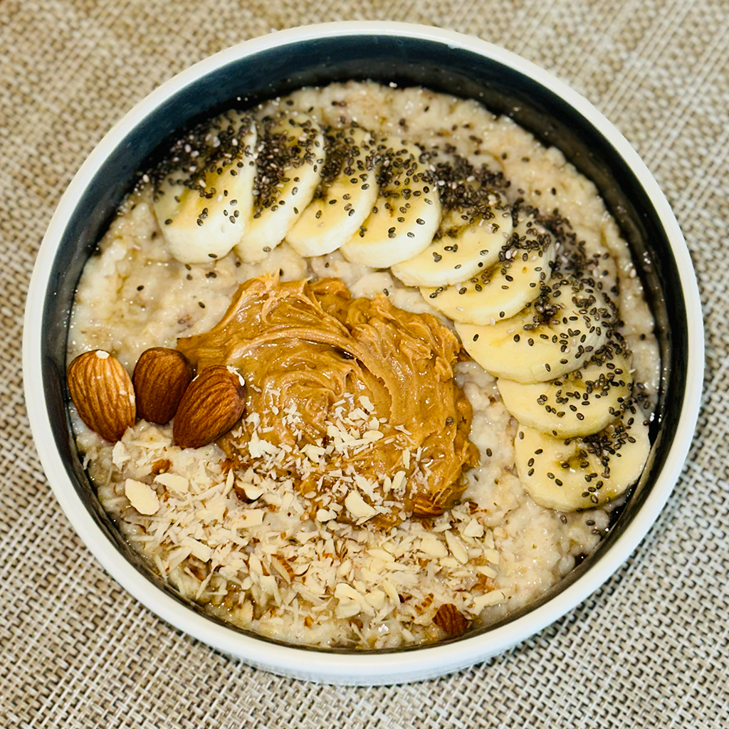 Banana Peanut Butter Oat Bowl